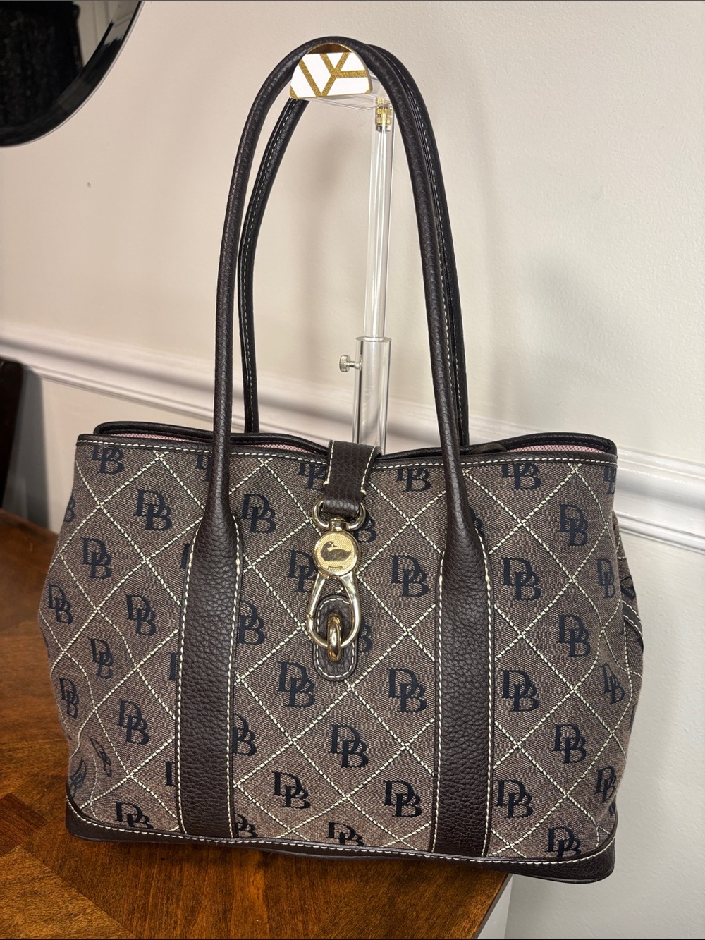 Dooney & Bourke Brown Signature Tote Bag with Logo Clasp Lock Hardware - Picture 2 of 13